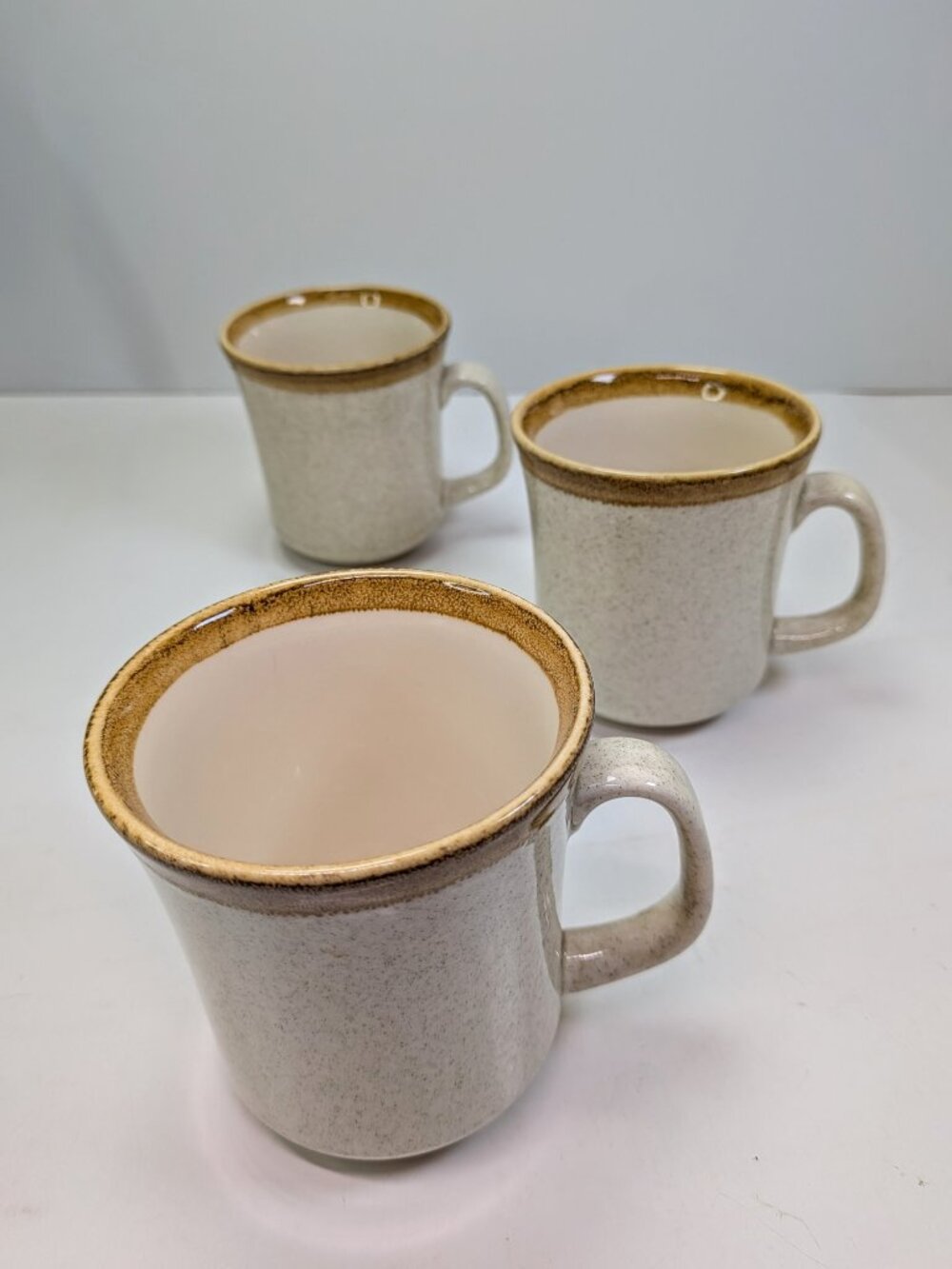 Mikasa Stone Manor Coffee Mugs Set of 3 Vintage F5800 Brown Earth Stoneware - Picture 3 of 10